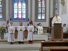 Johanniprozession mit Ehrenamtsfest (© Karl-Franz Thiede)